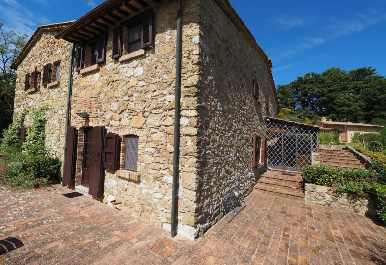Sassi Bianchi Guest House Sensano ภายนอก รูปภาพ