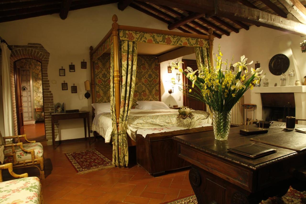Sassi Bianchi Guest House Sensano ภายนอก รูปภาพ